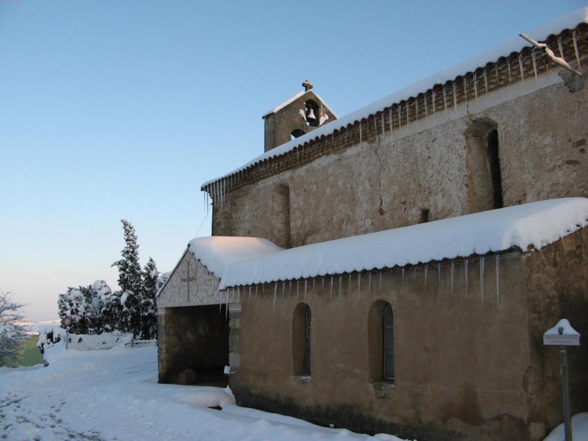 La Petite Maison Dans La Prairie Cassaignes Exterior photo